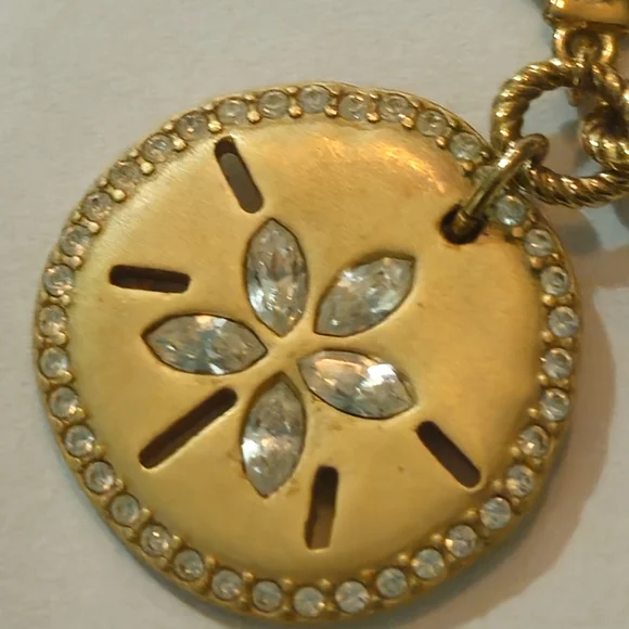 NEW Swarovski Gold Sand Dollar Pendant Necklace Crystals Summer Vacation Resort - Picture 3 of 7